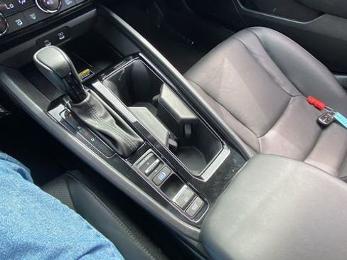 Used 2025 Honda Accord EX-L image 29