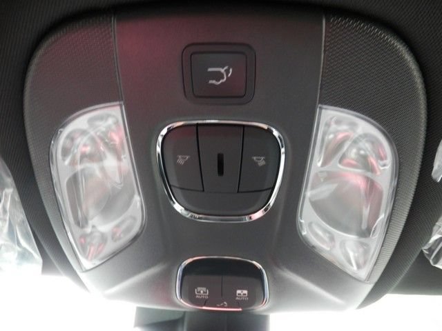 New 2026 Jeep Compass Limited w/ Sun, Sound & Navigation Group AWD/4WD image 31