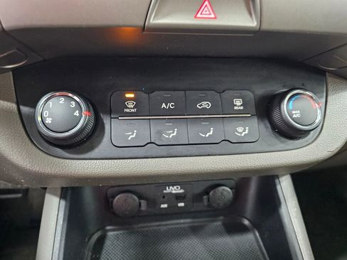 Used 2013 Kia Sportage LX w/ Convenience Pkg image 13