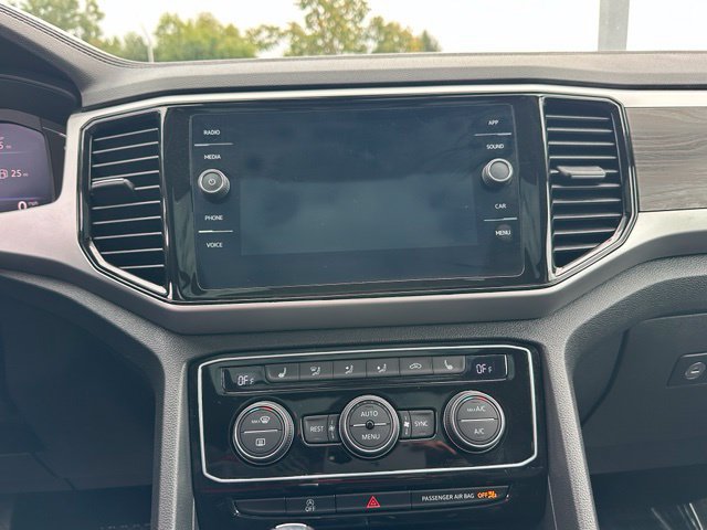 Certified 2023 Volkswagen Atlas SE w/ Panoramic Sunroof Package AWD/4WD image 31