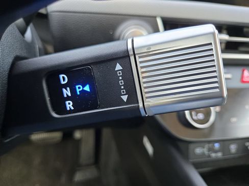 Used 2025 Hyundai Sonata SEL FWD image 19