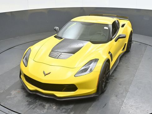 Used 2016 Chevrolet Corvette Z06 w/ Z07 Performance Package RWD image 31