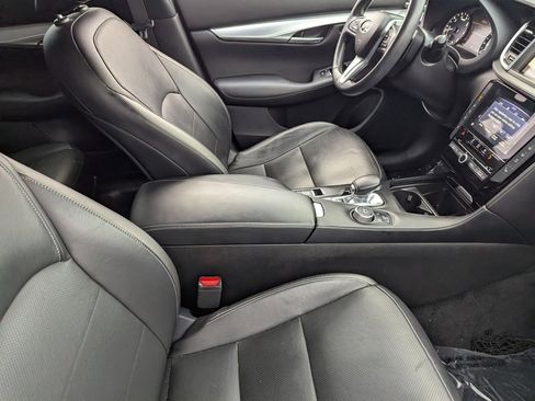 Certified 2019 INFINITI QX50 Essential w/ Premium Heat Package image 12