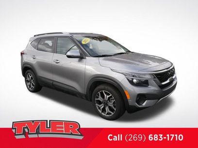 Used 2023 Kia Seltos EX