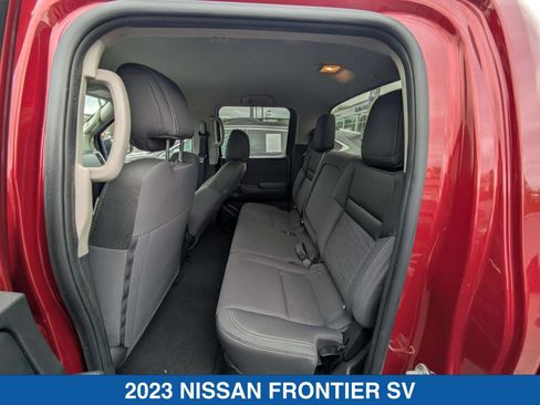 Used 2023 Nissan Frontier SV w/ Tow Package AWD/4WD image 29