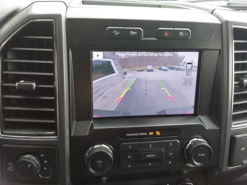 Used 2019 Ford F150 XLT w/ Equipment Group 302A Luxury image 17