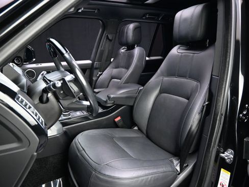 Used 2019 Land Rover Range Rover Supercharged AWD/4WD image 46