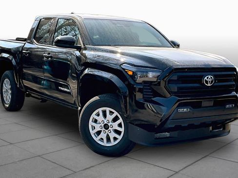 New 2026 Toyota Tacoma SR5 AWD/4WD image 2