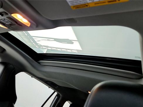 Used 2022 Toyota Highlander Limited image 27