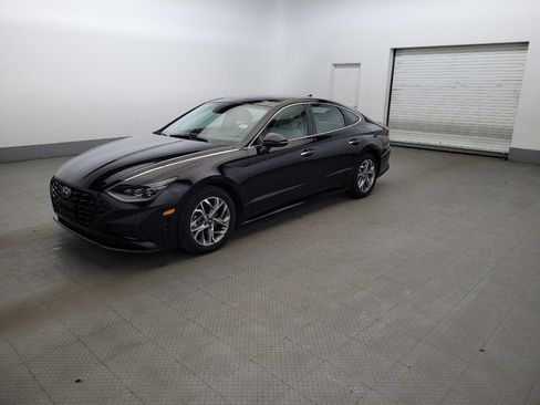 Used 2023 Hyundai Sonata SEL w/ Convenience Package FWD image 2