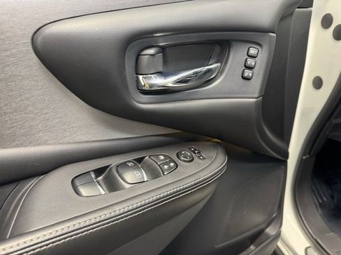 Used 2020 Nissan Murano SL image 12