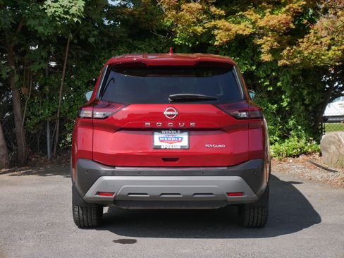 Used 2023 Nissan Rogue SV image 18