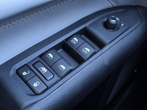 New 2026 Jeep Compass Limited AWD/4WD image 17