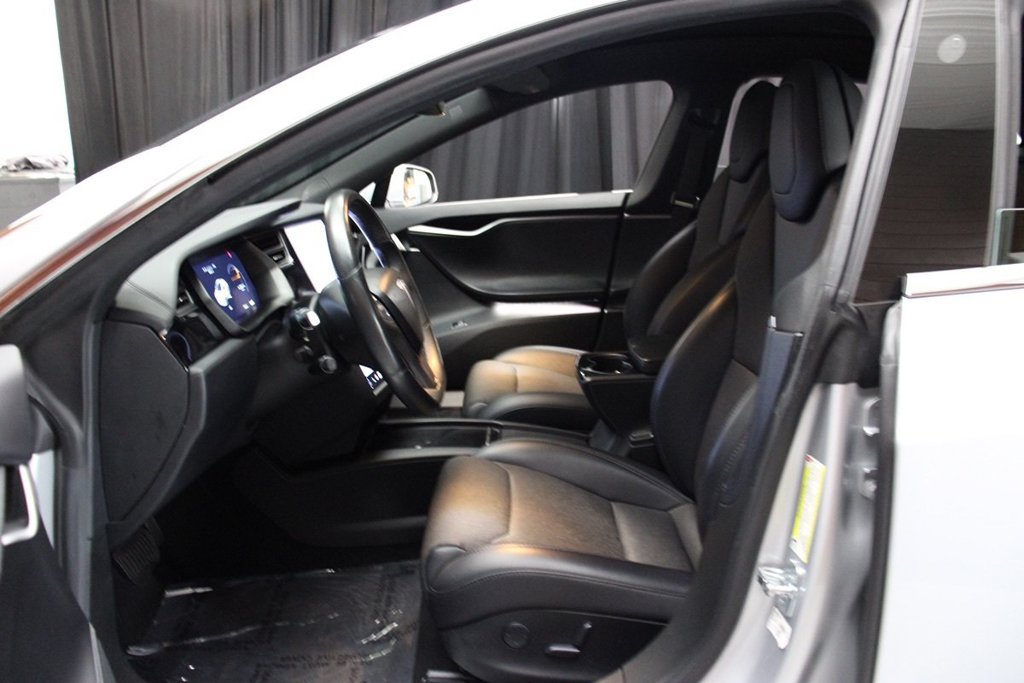 Used 2018 Tesla Model S AWD image 41
