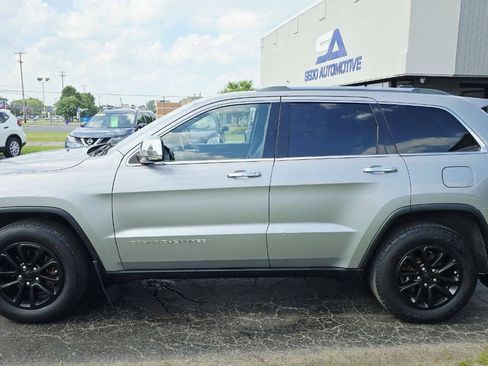 Used 2014 Jeep Grand Cherokee Limited w/ Trailer Tow Group IV AWD/4WD image 3