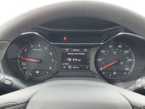Used 2023 Chevrolet TrailBlazer LT w/ Convenience Package AWD/4WD image 12