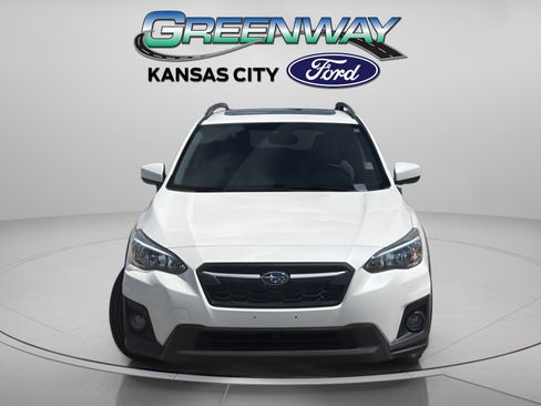 Used 2019 Subaru Crosstrek 2.0i Premium AWD/4WD image 2