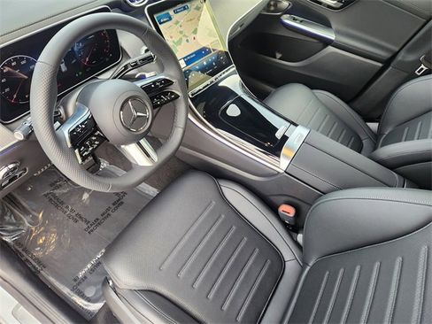 Certified 2026 Mercedes-Benz GLC 300 4MATIC image 7