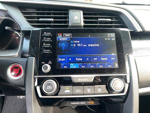 Used 2019 Honda Civic Sport image 18