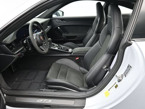 Certified 2026 Porsche 911 GT3 w/ Weissach Package RWD image 24