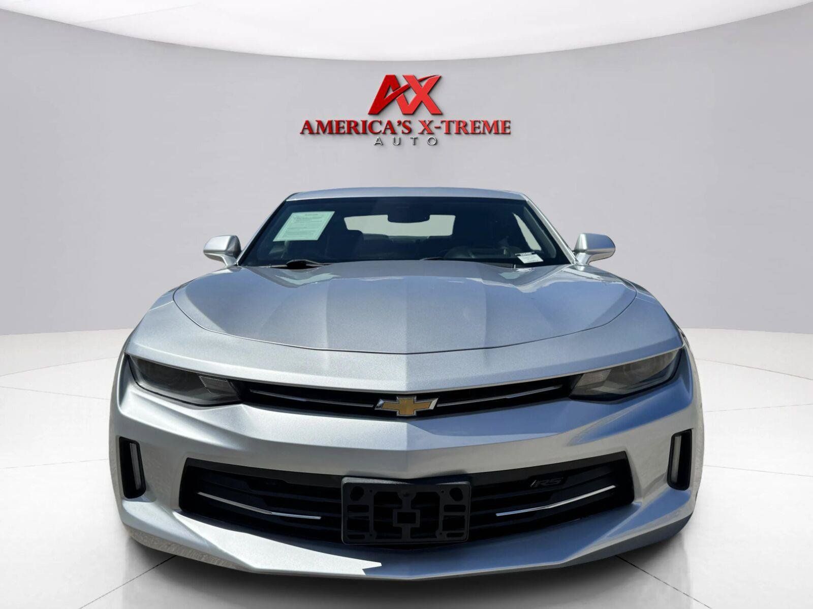 Used 2016 Chevrolet Camaro LT RWD image 9