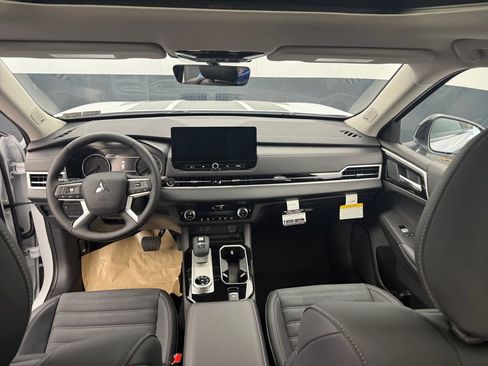 New 2026 Mitsubishi Outlander Trail Edition AWD/4WD image 30