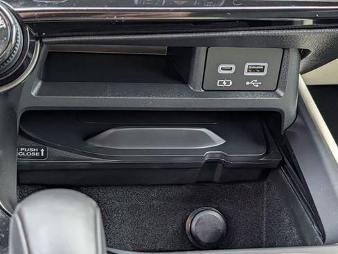 Used 2024 Lexus NX 350h AWD image 17