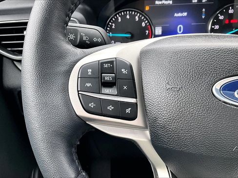 Used 2023 Ford Explorer XLT w/ Equipment Group 202A image 23