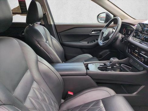 Used 2022 Nissan Rogue Platinum w/ Head-Up Display Package FWD image 22