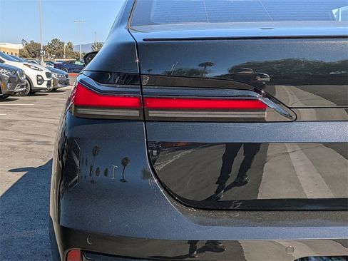 New 2025 BMW 740i 740i image 25