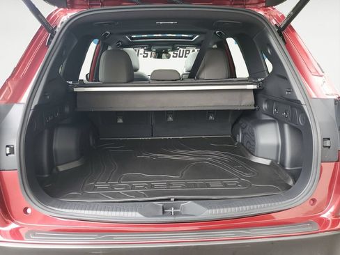 Used 2025 Subaru Forester Premium w/ Convenience Package #1 AWD/4WD image 16