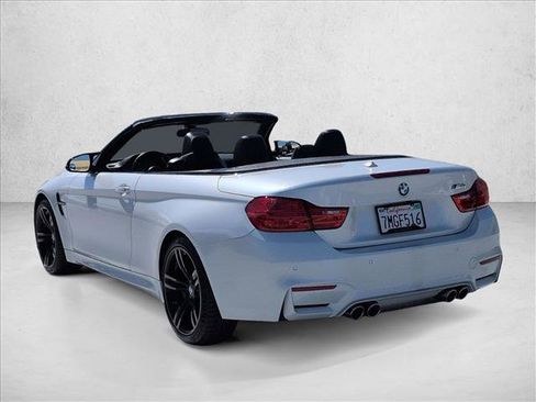 Used 2015 BMW M4 Convertible RWD image 9