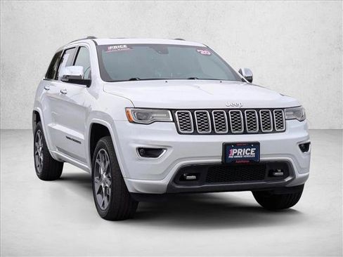 Used 2020 Jeep Grand Cherokee Overland AWD/4WD image 3