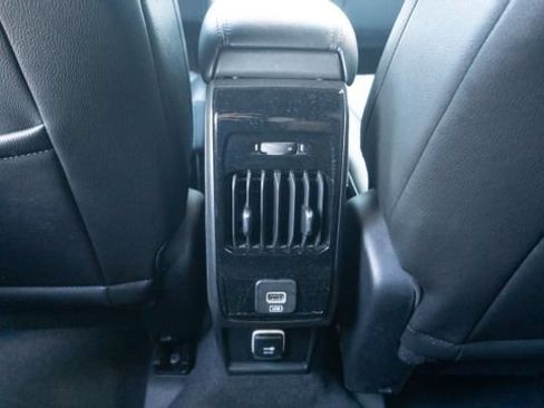 Used 2025 Jeep Compass Limited AWD/4WD image 15