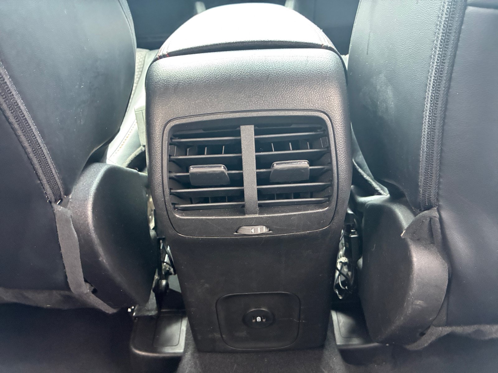 Certified 2023 Ford Escape ST-Line AWD/4WD image 31