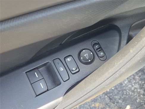 Used 2020 Honda Civic LX image 21