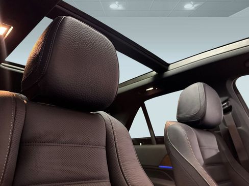 New 2026 Mercedes-Benz GLE 580 4MATIC image 13