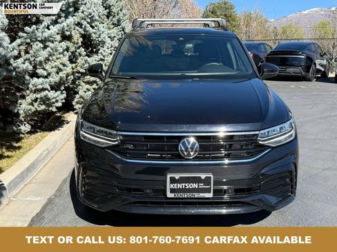 Used 2024 Volkswagen Tiguan SE R-Line AWD/4WD image 2