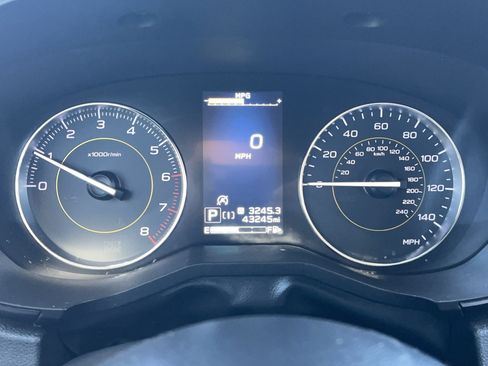 Used 2021 Subaru Crosstrek 2.5i Sport w/ Moonroof Package AWD/4WD image 11
