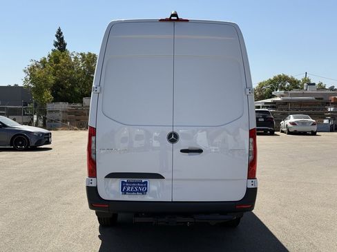 New 2025 Mercedes-Benz Sprinter 2500 image 6