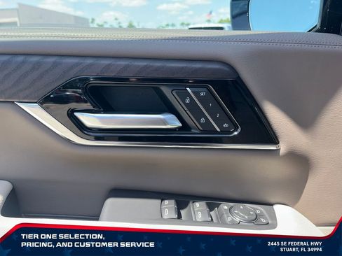 New 2026 GMC Yukon XL Denali AWD/4WD image 24