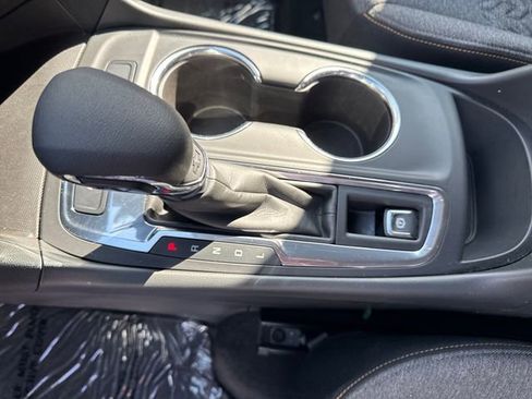 Certified 2024 Chevrolet Equinox LT image 24