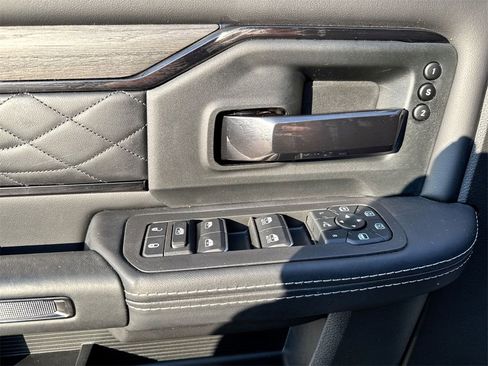 Used 2025 RAM 2500 Limited image 22