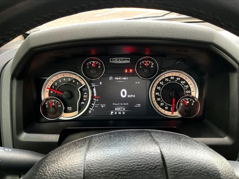 Used 2019 RAM 1500 Lone Star RWD image 13