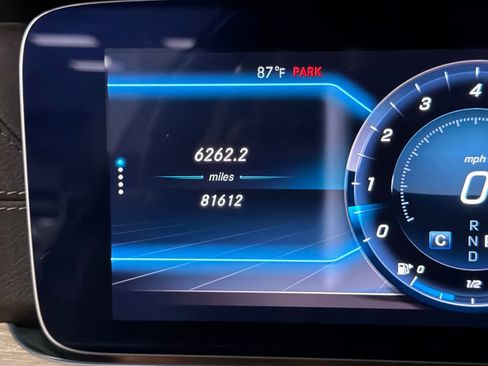 Used 2020 Mercedes-Benz E 450 Coupe image 29