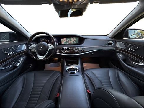 Used 2019 Mercedes-Benz S 560 4MATIC Sedan w/ AMG Line Exterior image 32