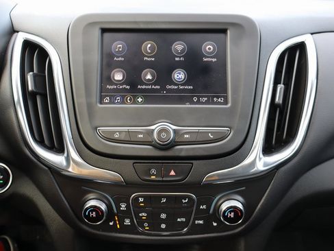 Used 2022 Chevrolet Equinox LT image 11