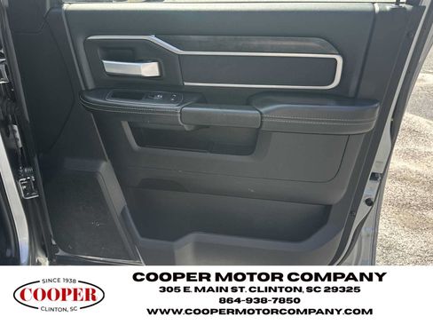 Used 2024 RAM 2500 Big Horn AWD/4WD image 14