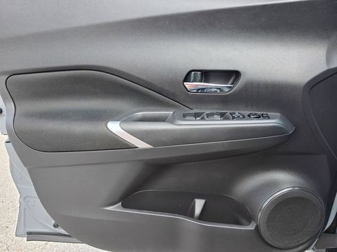 Used 2024 Nissan Kicks SV FWD image 13
