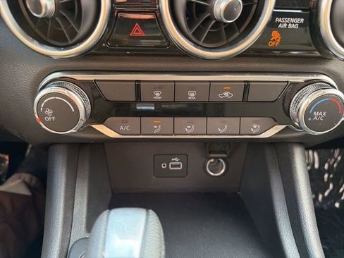 Used 2023 Nissan Sentra S image 25